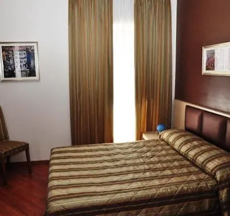 Dulcinea Hotel *